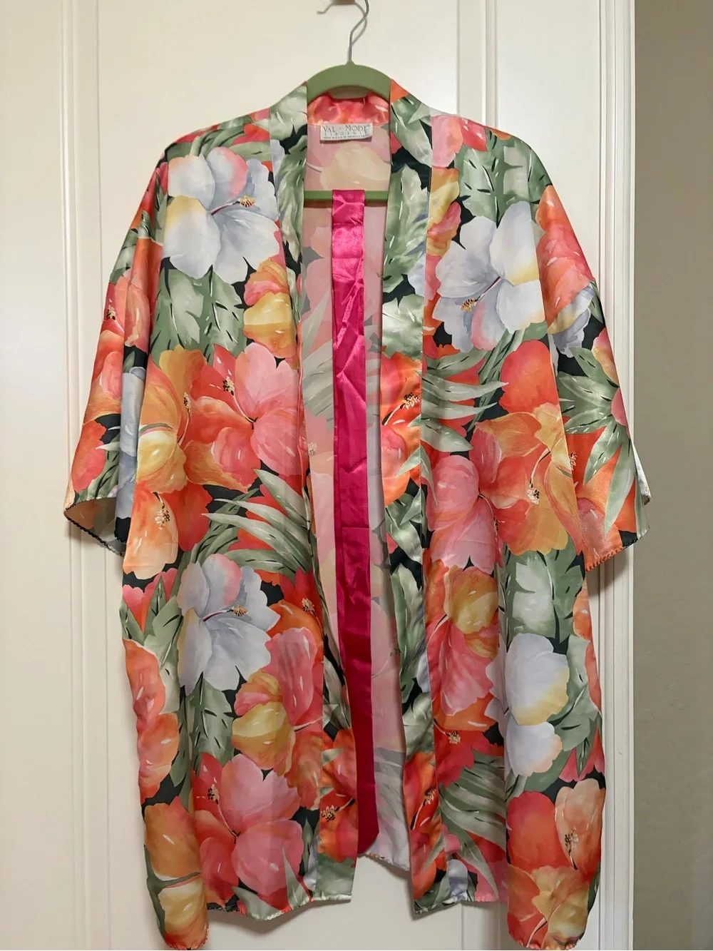 🌼🌸Vintage Old Money Floral Satin Kimono Robe🎀Made In The USA🌸🌼